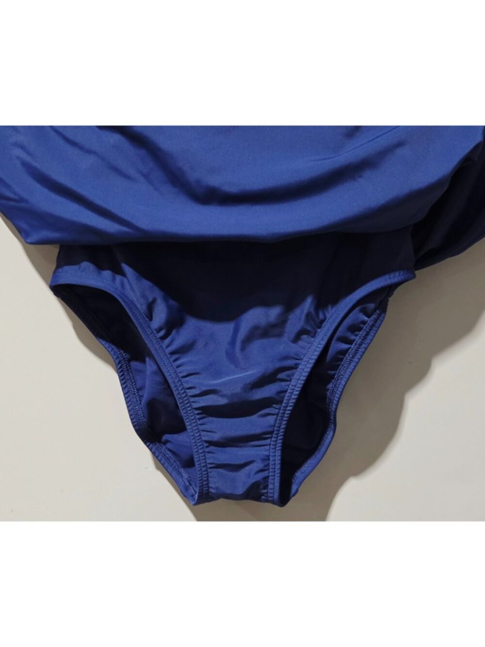 Lands' End Navy Blue & Floral Cross Panel Swim Dress w/ Briefs -- Size XS 2/4 - Picture 4 of 10